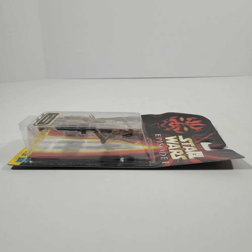 Star Wars Episode I Battle Droid Action Figure with Blaster Rifle Hasbro 1998